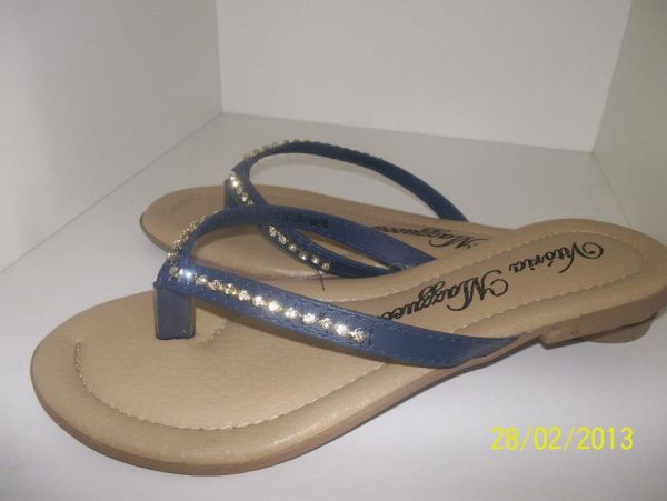 Chinelinho com strass