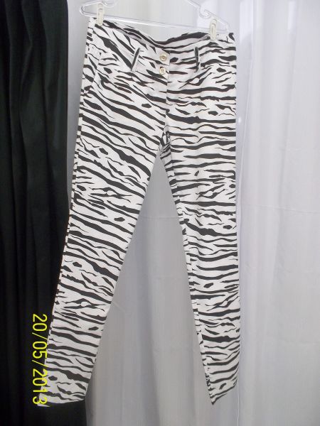 calça estampada